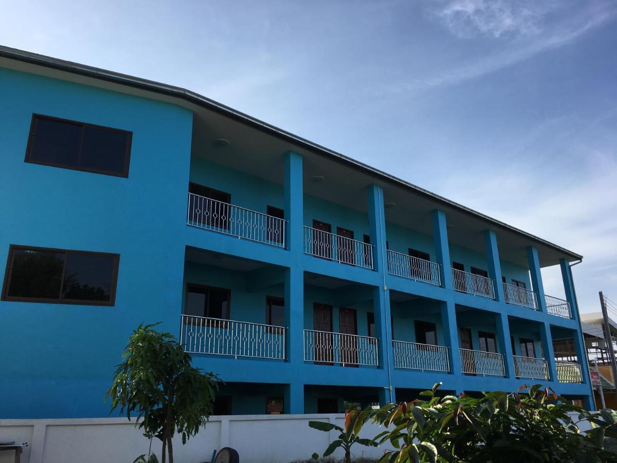Bankaina Aparthotel Hua Hin Bagian luar foto